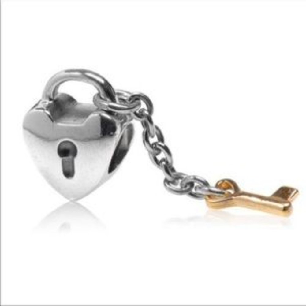 PANDORA Key to My Heart Charm with Gold Key